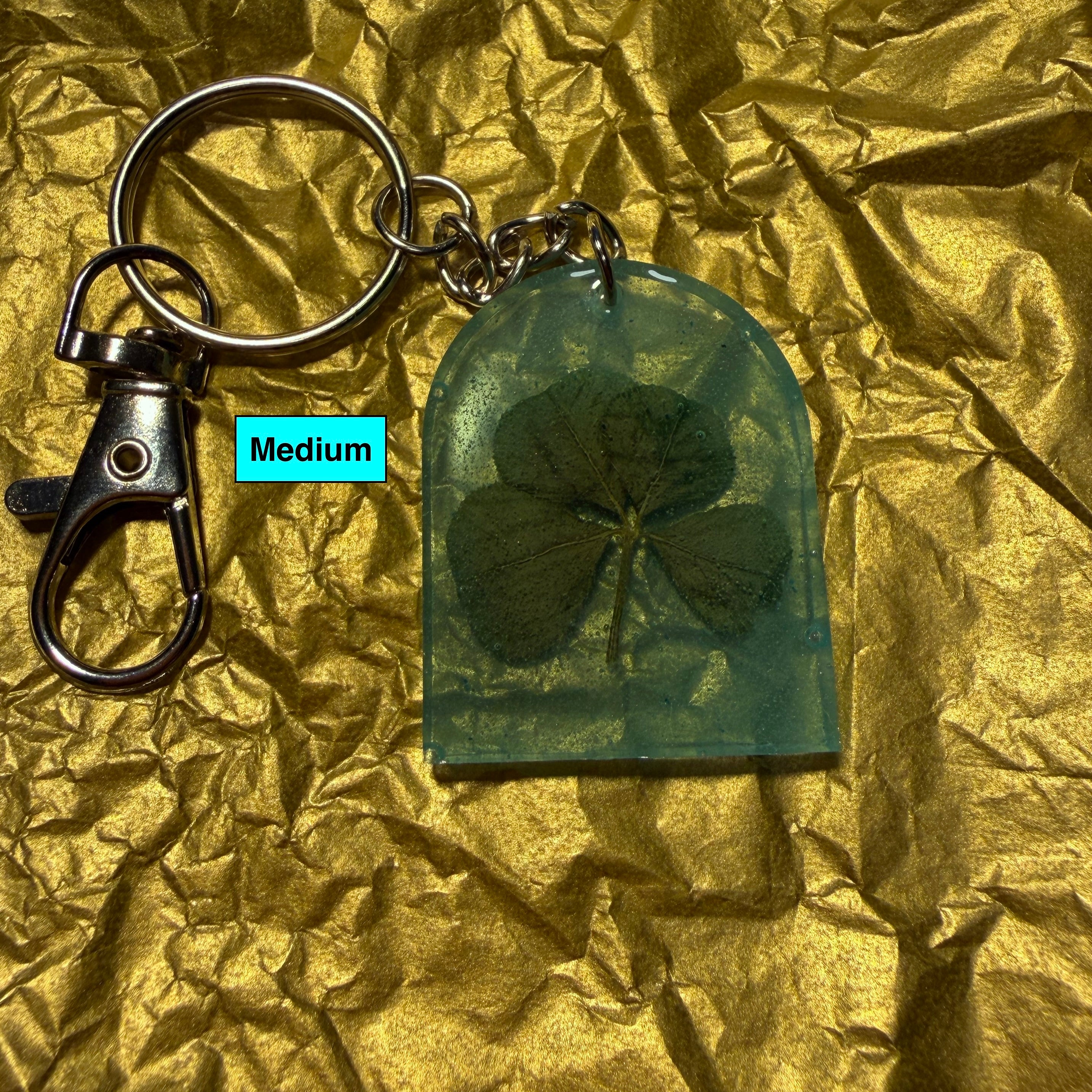 CLOVER keychain- Medium