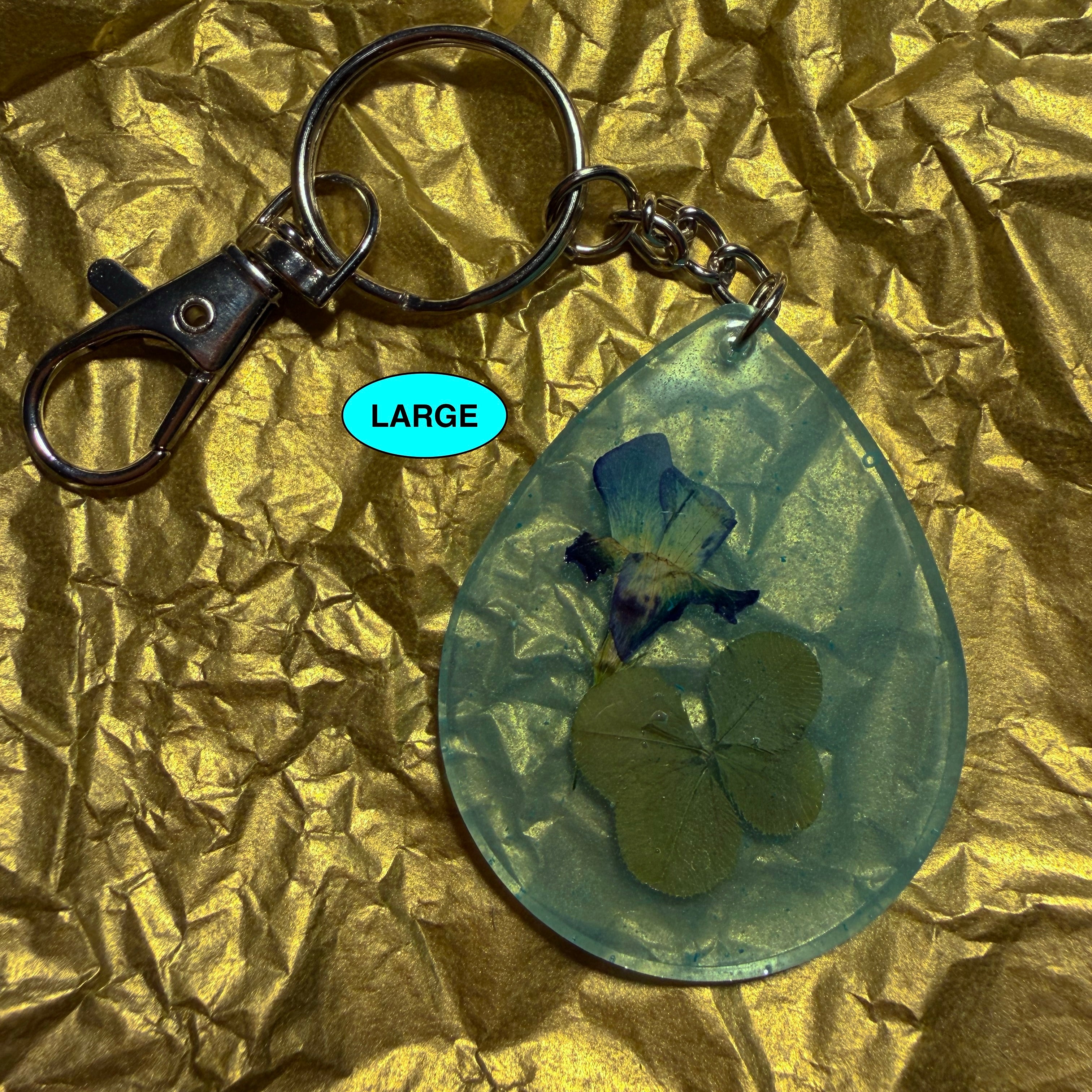CLOVER keychain- LARGE--with flower